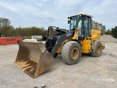 2015 John Deere 624K Wheel Loader