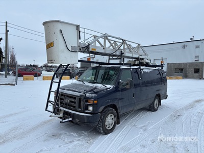 2014 Telelift TTS-25-5GYLV 35 ft on 2014 Ford E-350 4x2 رافعة جوية  على فان