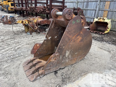 36 in Digging Excavator Bucket - Fits Cat 345