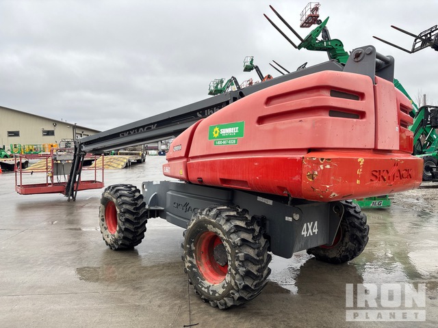 ELEVADOR TELESCóPICO 2016 SKYJACK 4WD SJ66T