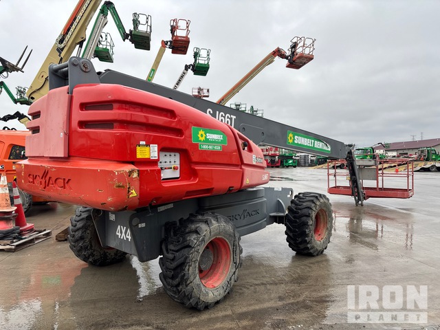 ELEVADOR TELESCóPICO 2016 SKYJACK 4WD SJ66T