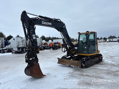 2016 John Deere 85G Tracked Excavator