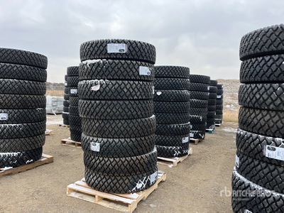 Quantity of (8) Arisun 11R24.5 Drive Tyres