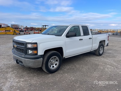 2015 Chevrolet Silverado 1500 4x4 Crew Cab Pickup