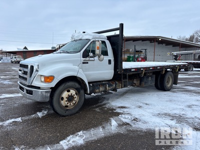 2013 Ford F-750 XL 4x2 Flatbed Dump Truck