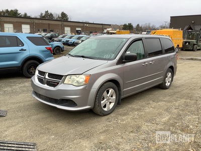 2013 Dodge Grand Caravan SE Minivan