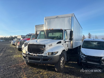 2014 International 4300 4x2 Autocarro furgonato (Inoperable)