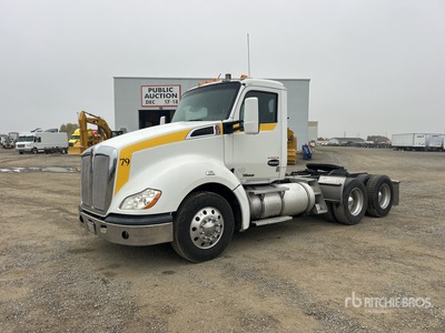 2013 Kenworth T-680 6x4 3-Achs Sattelzugmaschine