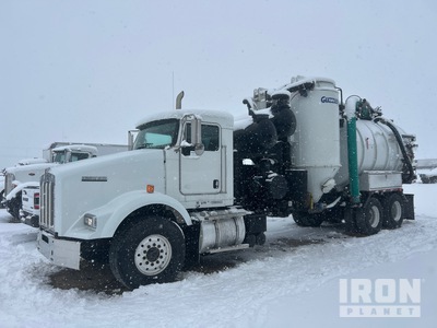 Vactor G-NX on 2014 Kenworth T800 Vacuum Excavator Truck