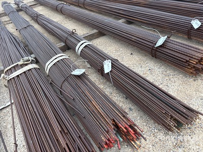 Quantity of (2) Bundles of DA-706 GR40 3/8 In. 20 Ft. Rebar Divers - Matériaux de construction
