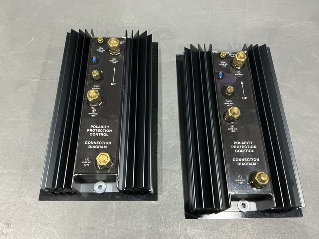 (2) Oshkosh 1998800 Dual Voltage Controllers