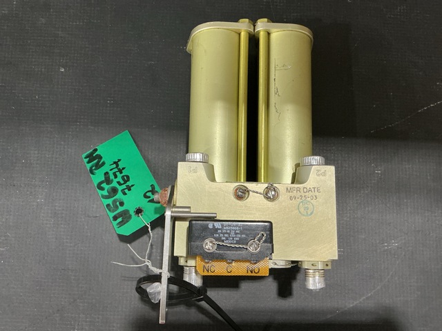 Boeing 114HS108-2 Directional Control Valve