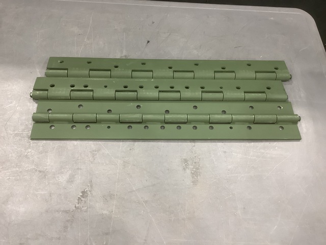 (21) AM General 13013606 Vehicular Door Hinges