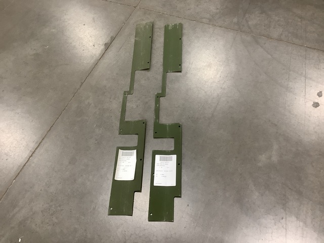 (14) Oshkosh 1806830 Mounting Plates