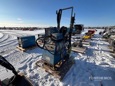 1993 Miller Deltaweld 300 300 A Soudeuse