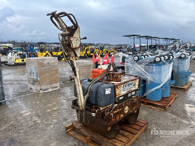 2002 Ingersoll Rand DX700E Compactador de lanza (Inoperable)