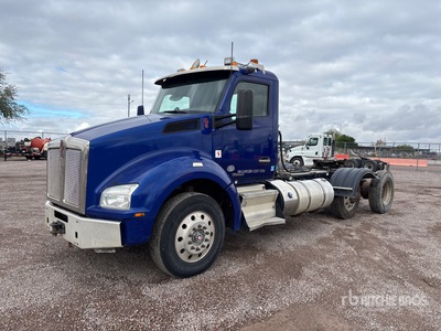 2016 Kenworth T880 6x4 T/A Day Cab Truck Tractor