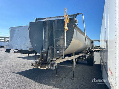 2017 Clement Rockstar Plus T/A Frameless Remorque à benne basculante arrière