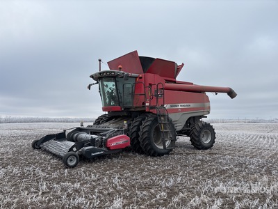 2010 Massey Ferguson 9795 Combine Harvester