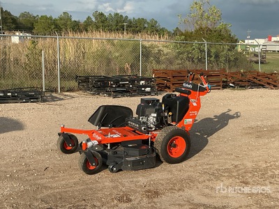 Kubota WHF15NC-48-2 Walk-Behind Cortacesped