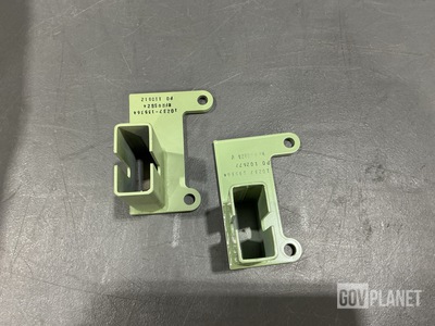 (25) Cadillac Gage 135364 Mounting Brackets