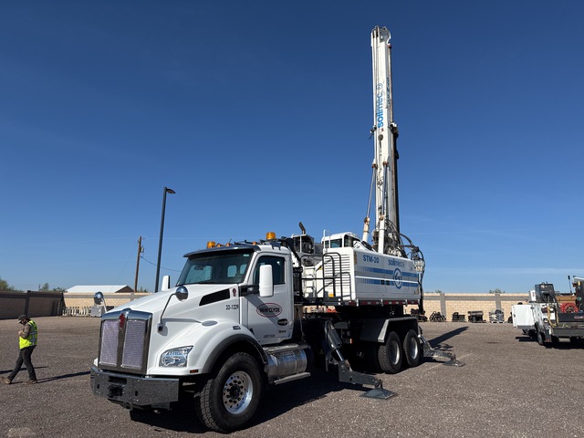 Soilmec STM-20 on 2023 Kenworth T880 6x4 Drill Truck