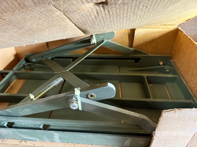 Lot of (7) Platform Assembly, Commander