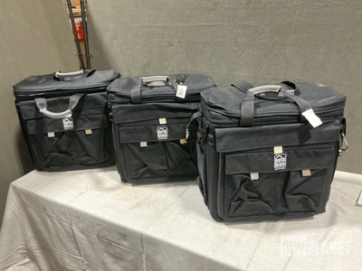 (5) Photographic Equipment Cases