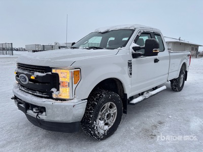 2017 Ford F-250 XL 4x4 Extended Cab Pickup
