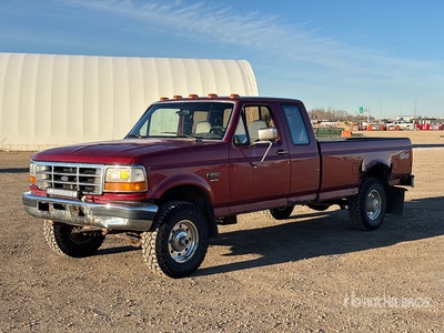 1996 Ford F-250 XLT 4x4 Extended Cab Pickup