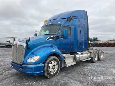 2019 Kenworth T680 6x4 Tractocamion con Dormitorio / Tracteur Routier Couchette