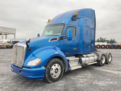 2019 Kenworth T680 6x4 Tractocamion con Dormitorio / T/A Sleeper Truck Tractor