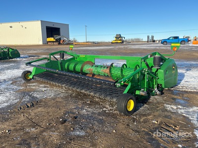 2019 John Deere 615P Combine Pickup Header