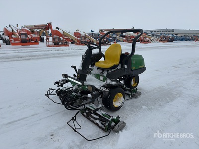 2000 John Deere 2500 Ride-On Greens Kosiarka do trawy