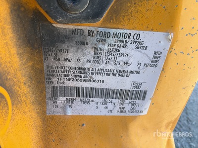 2009 Ford F-250 4x2 Camión Caja Abierta