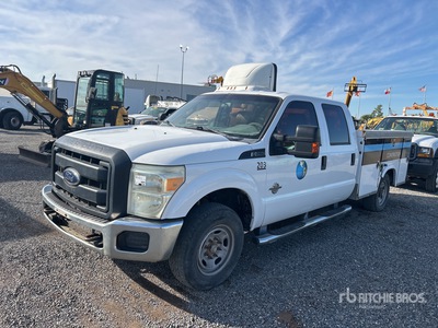 2013 Ford F-250 XL 4x2 Crew Cab Utility Truck