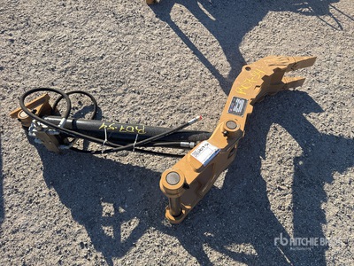 2026 Warrior WCHT305 8 in Hydraulic Excavator Thumb - Fits Cat 305 / 5 - 8 ton (Unused)