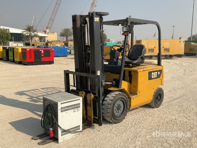 2017 Cat EP30CA1 3 ton Electric Forklift