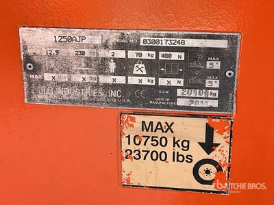 2013 JLG 1250AJP 4WD Diesel Articulating Boom Lift