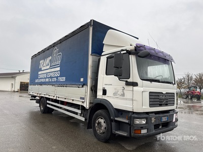 MAN 15.240 Camion con lona