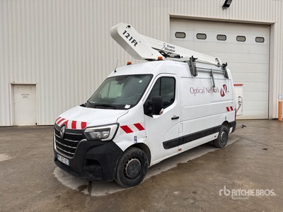 2021 France Élévateur 121FT 10 m on 2021 Renault Master 4x2 Fourgon Nacelle Camion de cubo