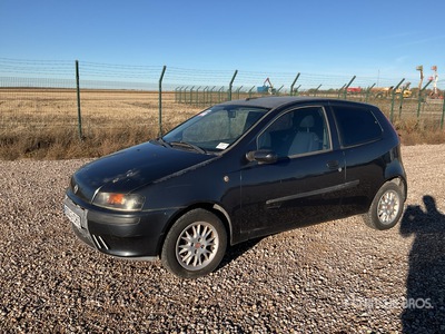 2003 Fiat Punto Automovil