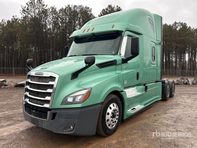 2019 Freightliner Cascadia 126 6x4 T/A Sleeper Truck Tractor