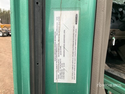 2017 Freightliner Cascadia 125 6x4 T/A Day Cab Truck Tractor