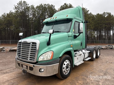 2017 Freightliner Cascadia 125 6x4 T/A Day Cab Truck Tractor