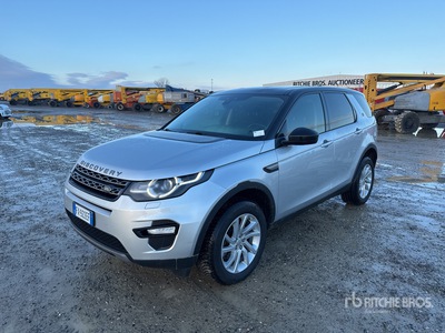 2019 Land Rover Discovery Sport 2.0 TD4 150CV SE 4WD を見 SUV