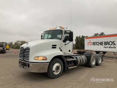 2011 Mack CXU613 6x4 T/A Day Cab Truck Tractor