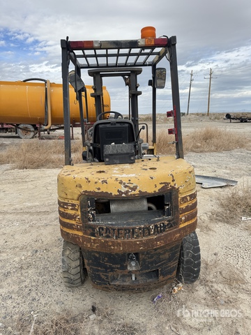 MONTACARGAS CATERPILLAR DP25