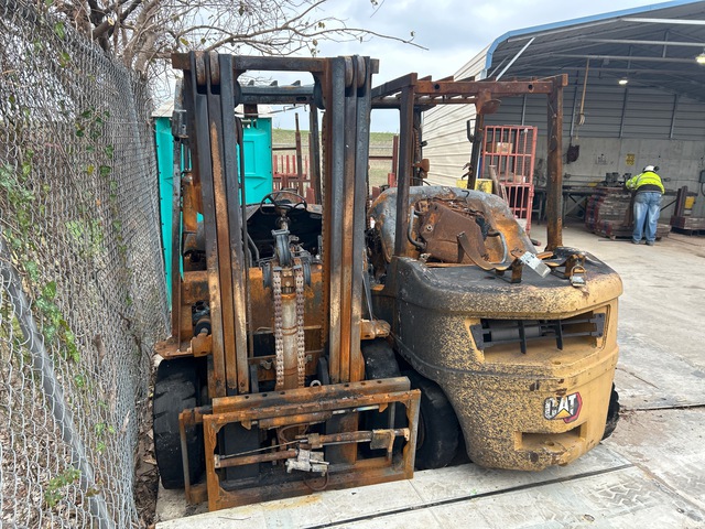 Quantity of (2) Cat Pneumatic Tire Forklifts (Inoperable)