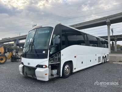 2006 MCI J4500 6x2 Coach (Inoperable)